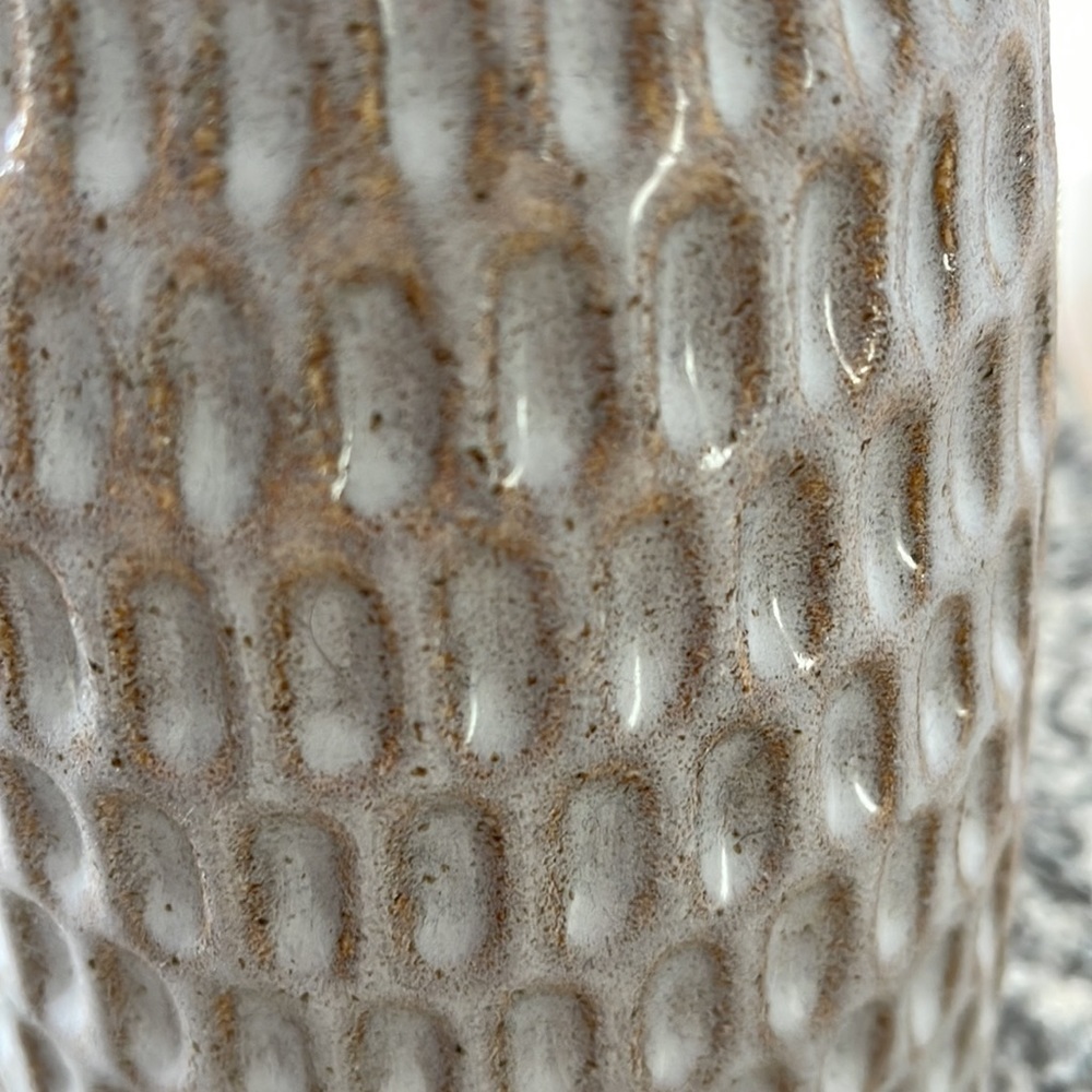 Vase - Picture 3 of 3